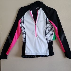 Performance Bicycle Pullover.